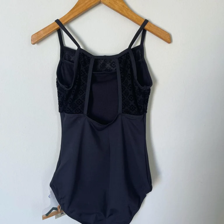 Tienda de Ropa y Accesorios de Baile | Get Physical Dancewear